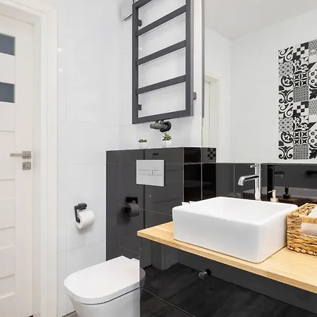Apartman Osiedle Zyczen Stawowa Cracow By Renters *