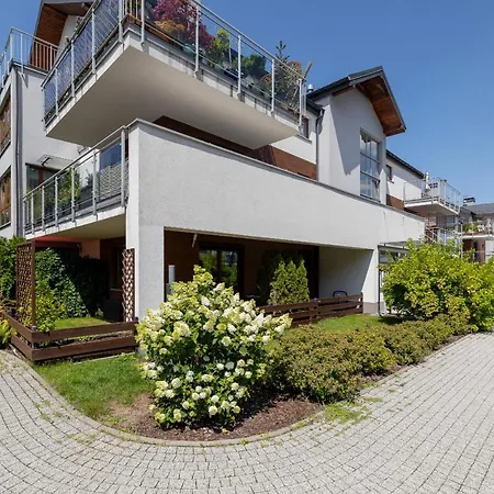 Apartman Osiedle Zyczen Stawowa Cracow By Renters Krakkó